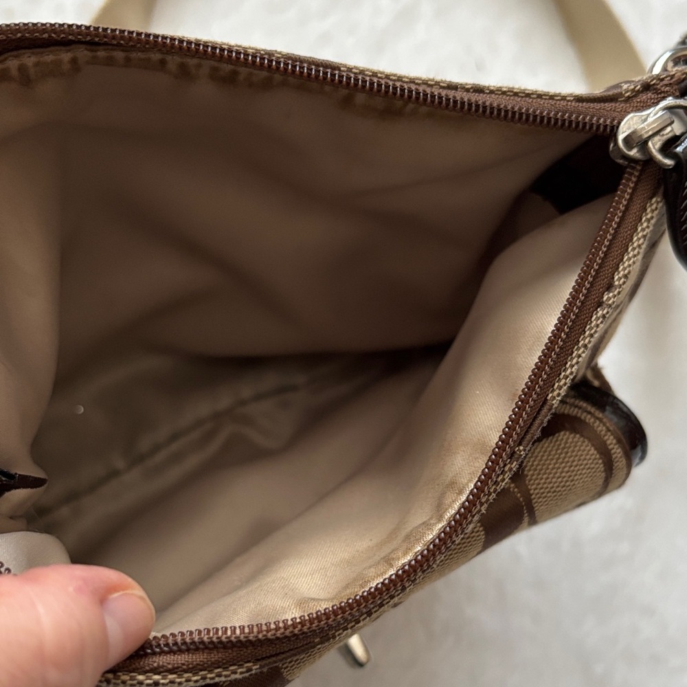 Coach Signature Tan Crossbody Bag - Picture 3 of 9